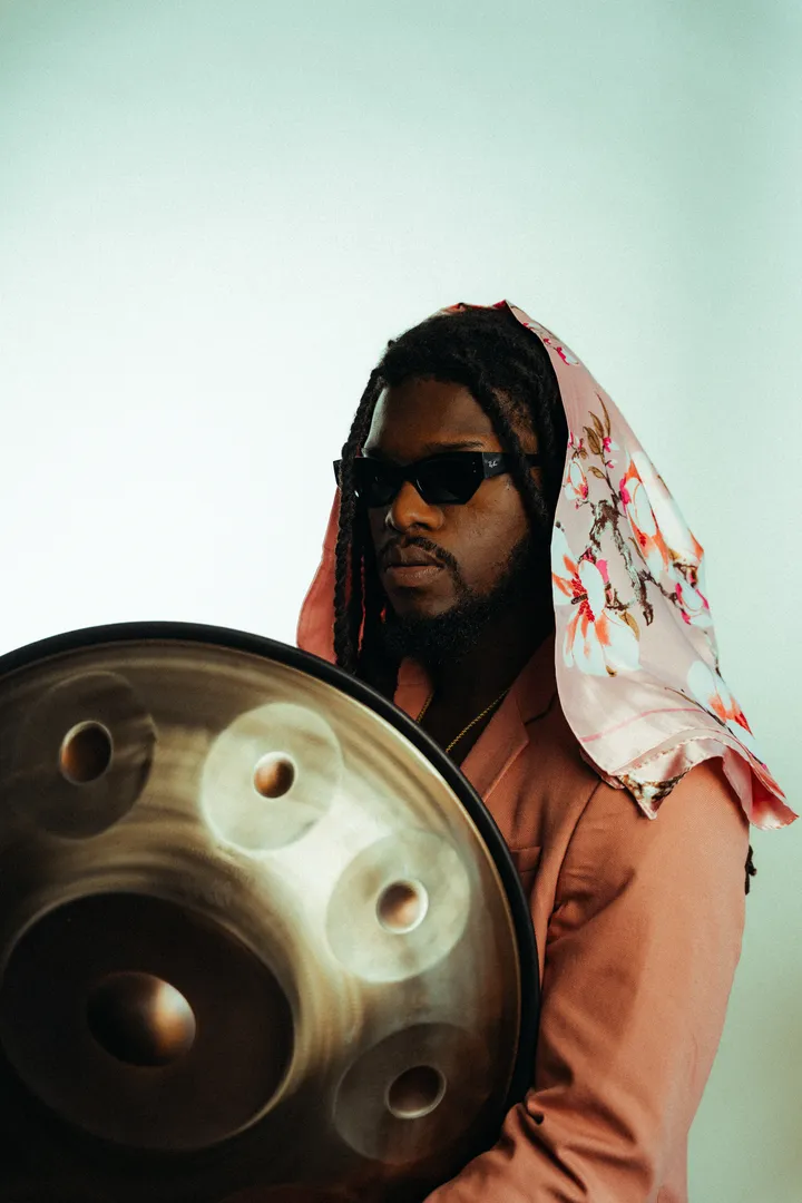 Yvenson LAGUERRE — Modèle à Paris