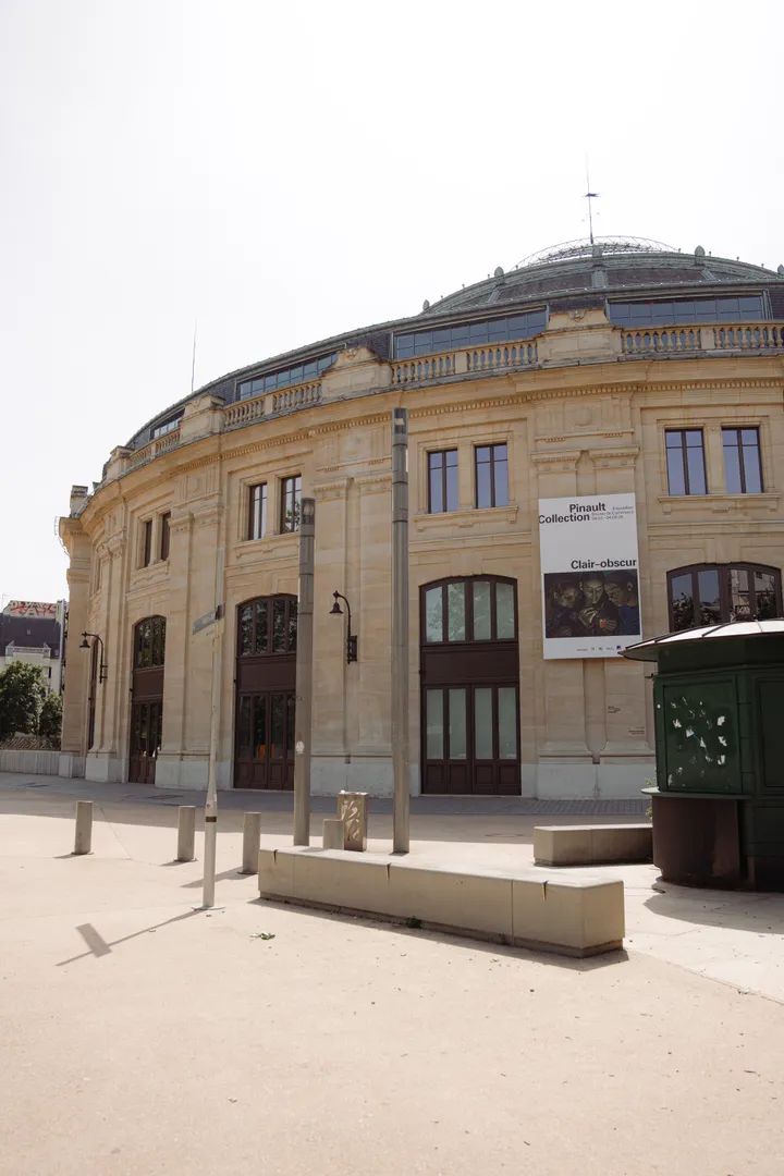 Bourse du Commerce - Exterieur — photo 2